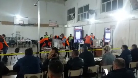 ZGJEDHJET/ Numërohen 71.8% e votave në qarkun e Tiranës, PS fiton thellë në kryeqytet. Partia e Tom Doshit…