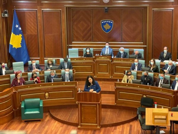 PASI U SHPALL PRESIDENTE E KOSOVËS/ Vjosa Osmani: Zgjedhjet dëshmi se vullneti juaj po përmbushet