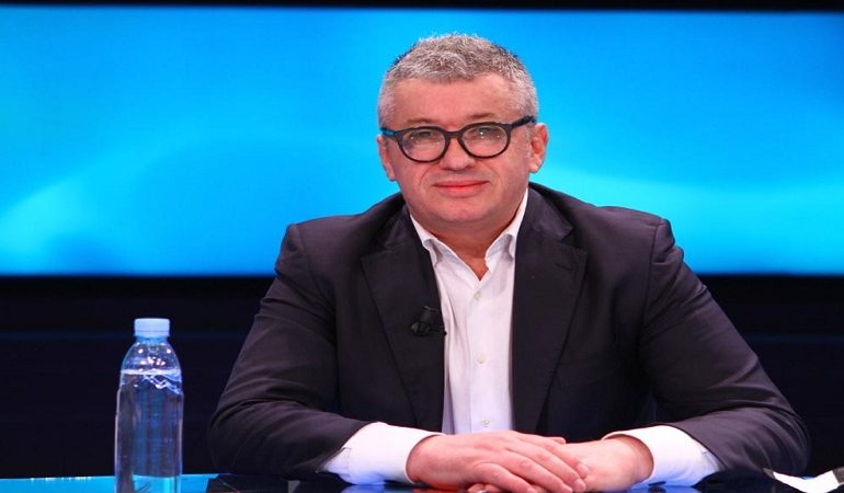 EKZEKUTIMI NË ELBASAN/ Peza: Vrasjet nuk janë as blu as rozë! Sikur furgoni të kishte logon e PS…