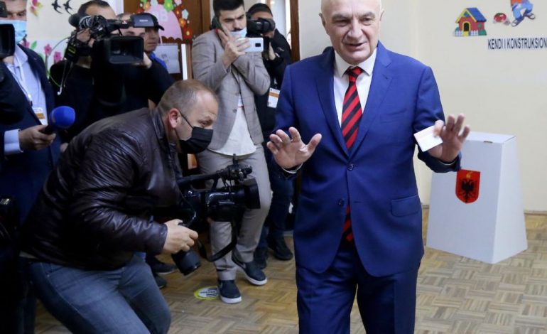 ZGJEDHJET/ Ilir Meta: “Tirona” rekord pjesëmarrje në votime, triumf i besimit te demokracia