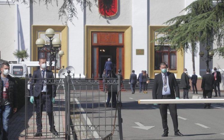 TË GJITHË EMRAT/ Këta janë 140 deputetët e dalë nga 25 prilli
