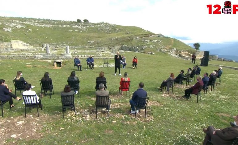 THUMBON KUNDËRSHTARËT/ Rama: Saliu gogoli pas qytetarit dixhital, Ilir i nxjerr frikën vetes duke thënë vetëm burg