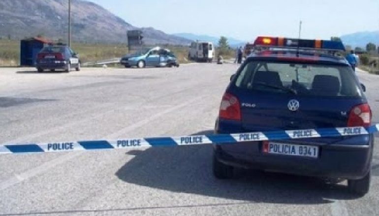 E RËNDË/ Gjendet i vdekur në rrugën Tiranë-Ndroq një 54-vjeçar, dyshohet…