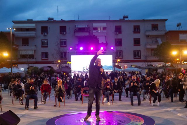 “PARTIA E METËS, INSTITUCION KORRUPSIONI”/ Gjiknuri: Ai e mendon Vlorën si fuçi baruti