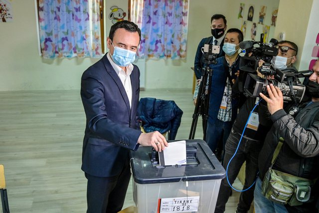 ZGJEDHJET/ Votimi i Albin Kurtit në Shqipëri, zyrtarja e lartë e BE: S’mund ta kuptoj, e papranueshme