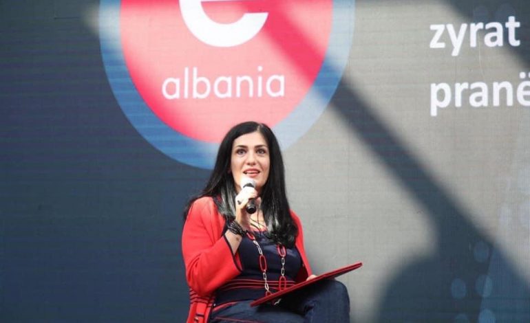 “E-ALBANIA ALEATI MË I MADH I BIZNESIT”/ Karçanaj: Tatimorët dhe inspektorët, pjesë e së shkuarës
