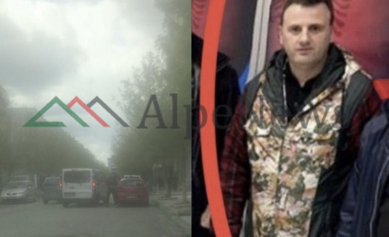 DALIN PAMJET/ Momenti kur autori i vrasjes, Arbër Papleka del nga fugoni i PD me armë në dorë (FOTOT+DETAJET)
