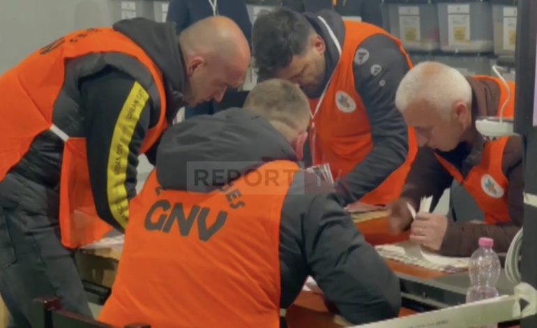 NUMËROHEN MBI 42% TË VOTAVE NË QARKUN E GJIROKASTRËS/ Kryeson PS merr dyfishin e votave krahasuar me PD, LSI larg