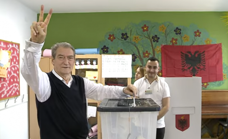 ZGJEDHJET/ Berisha nuk është më i votuari. Renditet i 40 në listën e 140 deputetëve fitues