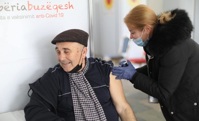JEP LAJMIN E MIRË/ Manastirliu: Sot mbërrijnë 8,190 doza të vaksinës Pfizer