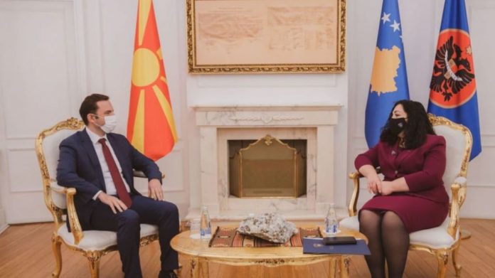 KOSOVË/ Vjosa Osmani: Nuk pranojmë ide që prekin kufijtë…