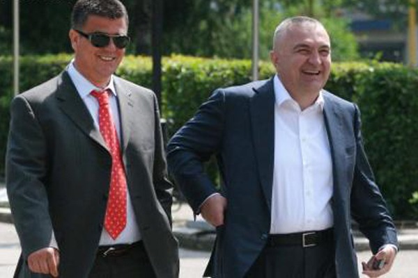 PAS AKUZAVE TË METËS/ Reagon Lefter Koka: Po i vjen ngordhja! Ka një gjendje mendore të rënduar…