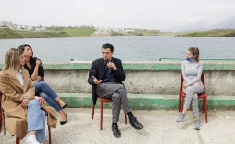 PREMTIMI PËR STUDENTËT/ Basha: Gjysmën e mësimit do ta keni teori, gjysmën praktikë