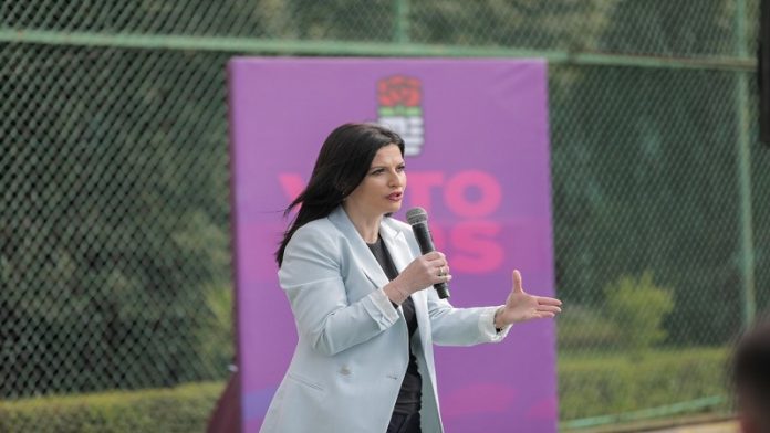 TAKIM ME BANORËT E NJËSISË 7 NË TIRANË/ Gjonaj: Vota është e shenjtë, nuk blihet dhe as mund të shitet