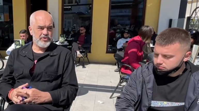 TAKIM ME VOTUESIT PËR HERË TË PARË NË POGRADEC/ Rama: Populli do të vendosë që puna të vijojë pa pushim