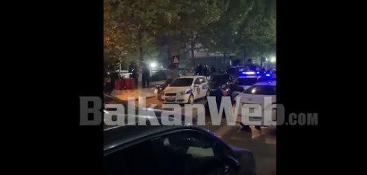 KONFLIKTI TEK SHKOLLA “1 MAJI”/ Policia informacion zyrtar: Shoqërohen 8 persona, ka ndaluar procesi i numërimit të votave