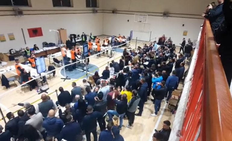 BROHORITJE DHE DUARTROKITJE/ PS fiton edhe në Astir, banorët e Unazës votojnë të majtën (PAMJET)
