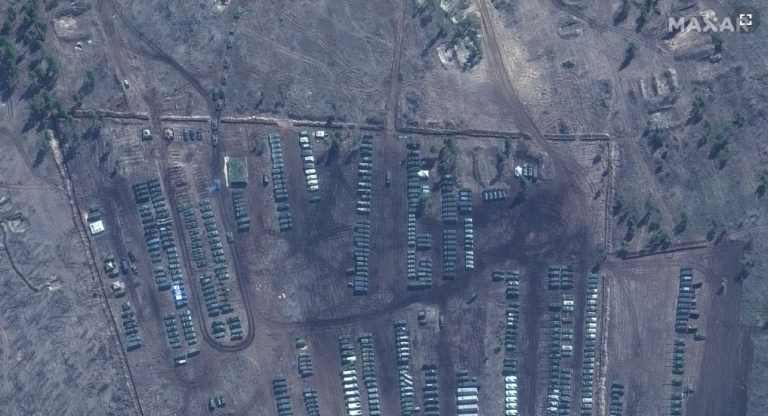 “SHFAQJE E FORCËS”/ Rusia nis stërvitjet e mëdha ushtarake në Krime nën mbikëqyrjen personale të Ministrit të Mbrojtjes