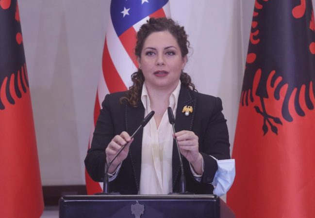 URON VJOSA OSMANIN/ Xhaçka: Me kontributin e saj, Kosova do të jetë e gatshme të përballet…