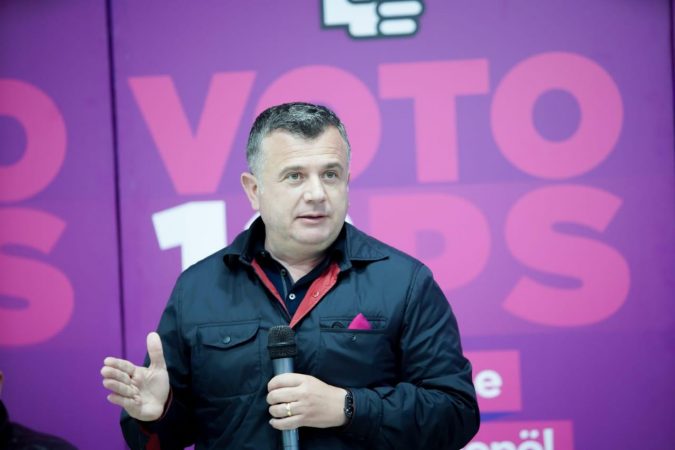 TAKIM ME BANORËT E CËRRIKUT/ Balla: Faleminderit atyre që lanë drejtimin LSI-së për të mbështetur PS dhe Edi Ramën