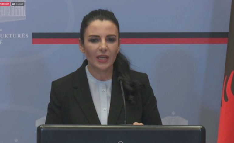 BLLOKIMI I FLUTURIMEVE NË RINAS/ Balluku: Turqit dhe grekët nuk punuan, gabim që dolën mesazhet e kontrollorëve