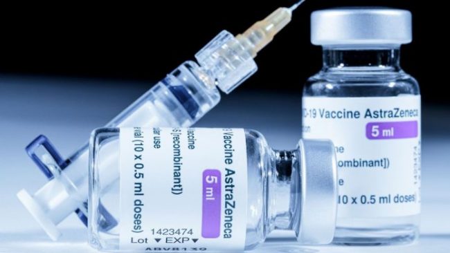LJAME TË MIRA/ Çfarë zbulon studimi i ri britanik mbi efektet e vaksinave AstraZeneca dhe Pfizer