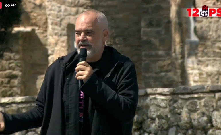 LIVE/ Zgjedhjet e 25 prillit. Kryeministri Edi Rama takim me banorët e qytetit të Dropullit