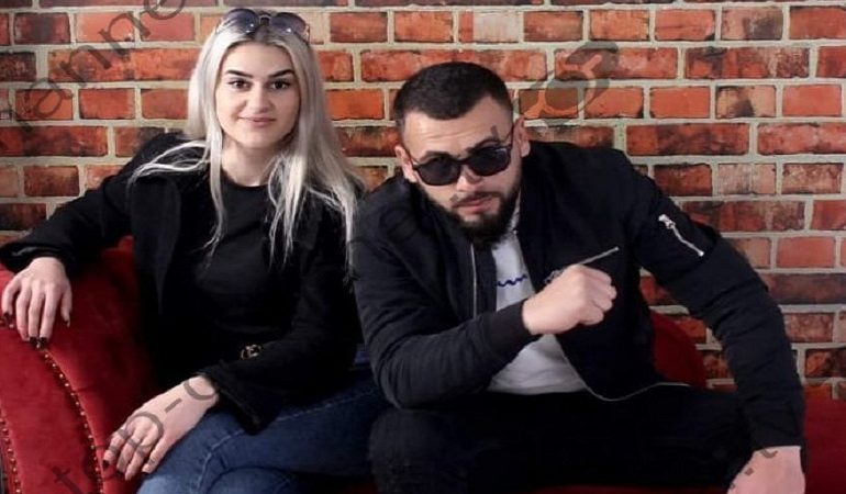 AKSIDENTI TRAGJIK NË DIVJAKË/ Dalin DETAJET, i fejuari përplasi makinën me pishat. Ja kush është 19-vjeçarja që humbi jetën
