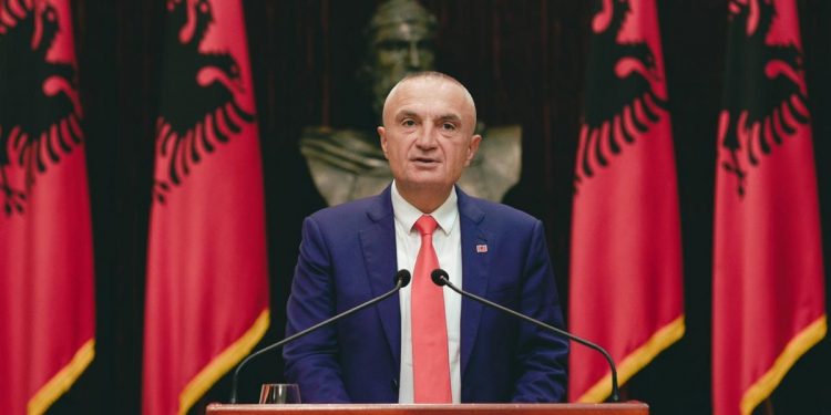 ZGJEDHJET/ Ilir Meta “thyen heshtjen” me konferencë por NUK jep dorëheqjen