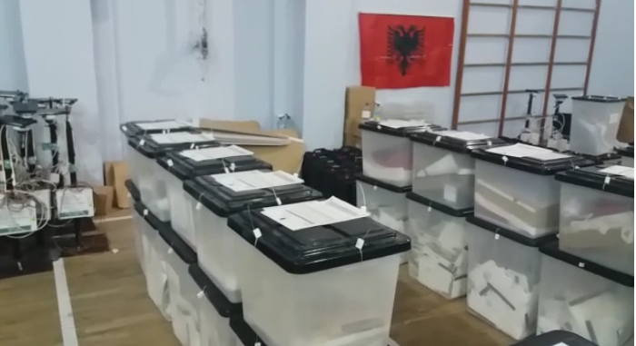 ZGJEDHJET/ Numër i madh votash të pavlefshme në rang vendi, ja sa janë shifrat deri tani