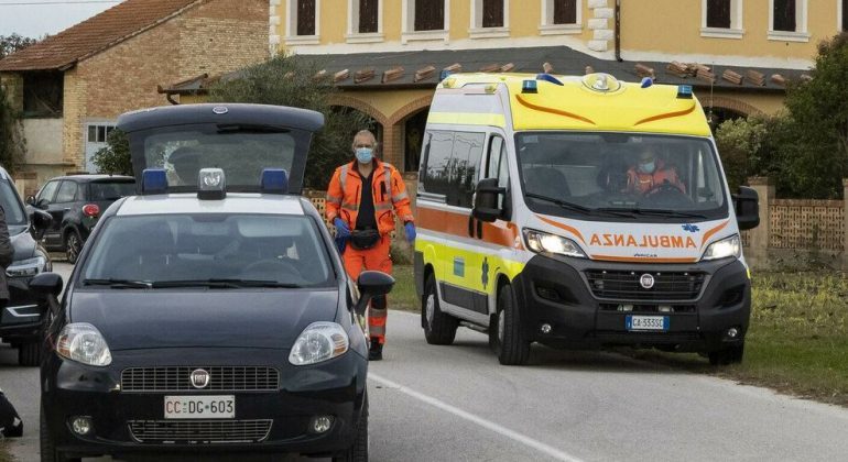 NGJARJE TRONDITËSE NË ITALI/ Shqiptari vret me çekiç bashkëshorten në sy të fëmijëve (EMRAT)