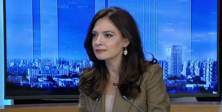 “LSI KAMPIONE PËR BLERJE VOTASH”/ Spiropali: Më 25 prill s’do guxojnë dot, se i pret burgu