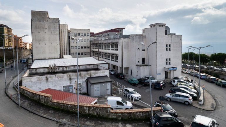 NDODH NË ITALI/ I punësuar në spital, nuk shkon asnjë ditë në punë për 15 vjet, por merr 538 mijë euro