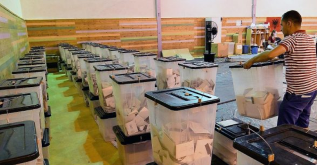 ZGJEDHJET/ Përfundon numërimi në 3 qendrat e votimit në Pustec: PS në avantazh të thellë