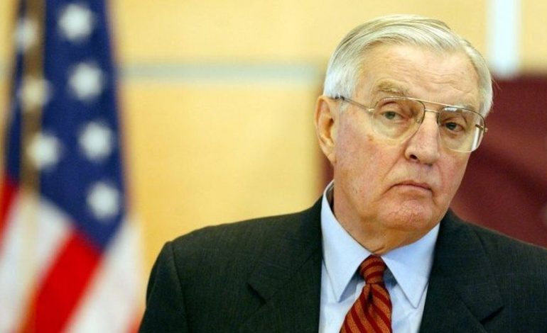 E TRISHTË/ Ndahet nga jeta në moshën 93-vjeçare politikani i njohur në SHBA