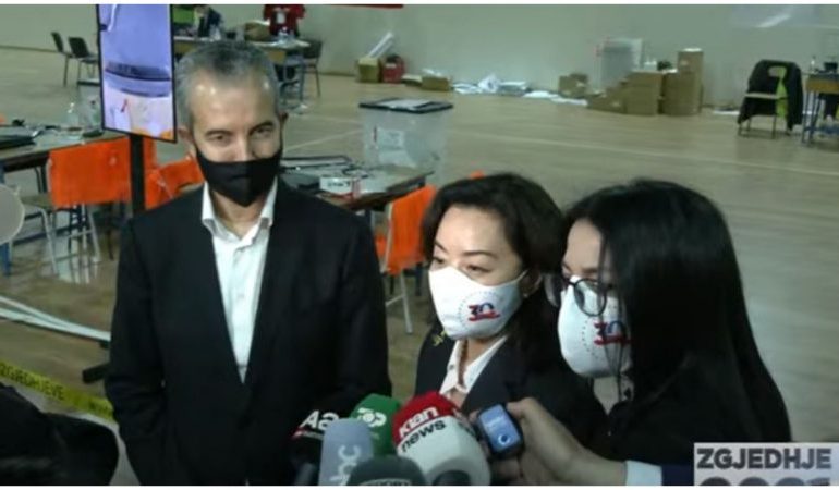 ZGJEDHJET/ “SHBA është këtu”, Yuri Kim tjetër MEZASH: Qetësohuni, jini të duruar dhe…