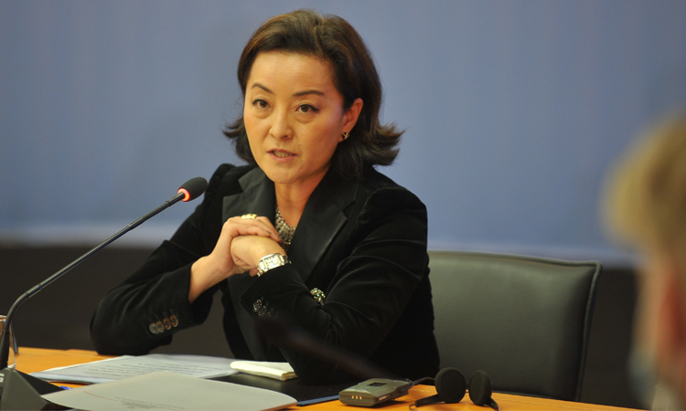 EKZEKUTIMI NË ELBASAN/ Reagimi i Yuri Kim: Palët të VETPËRMBAHEN! Refuzoni DHUNËN