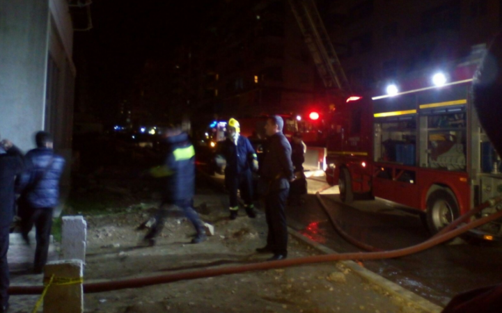 DIGJET NGA FLAKËT MOBILERIA NË FUSHË-KRUJË/ Dëm prej 300 milionë lekësh. Dyshohet… (VIDEO)
