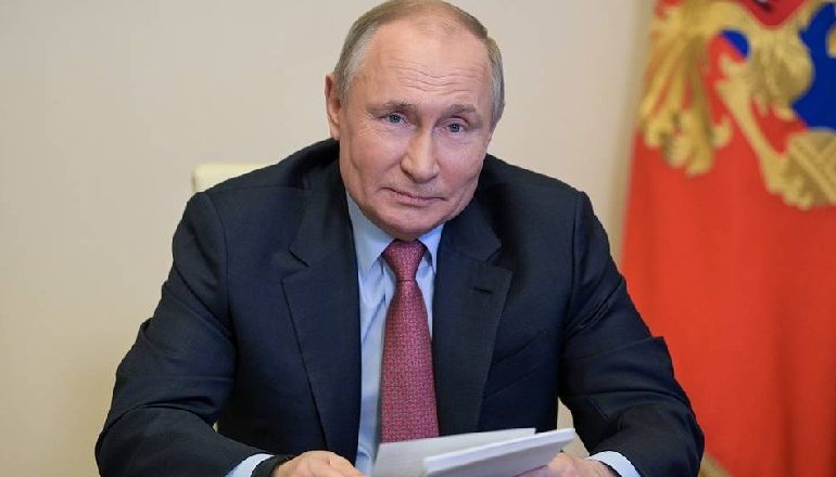 VAKSINIMI/ Putin: Vaksina ruse Sputnik V është po aq e besueshme sa kallashnikovi