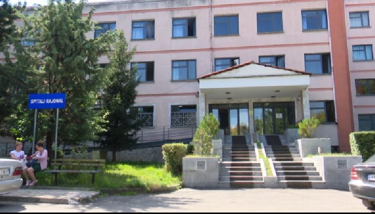 E RËNDË NË KORÇË/ Përfundon i plagosur me armë zjarri në spital 33-vjeçari, dyshohet se…