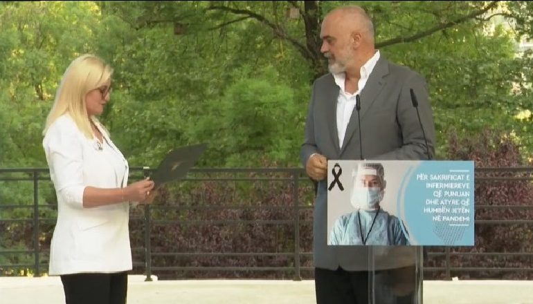 I JEPET CERTIFIKATA “MIKU I INFERMIRËVE”/ Rama e refuzon: Do vij ta marr kur të kem rritur rrogën tuaj me 40%