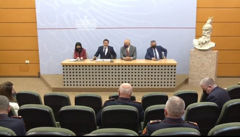 AKTIVITETI/ Mbrojtja e territorit, e pyjeve, lumenjve dhe zonave të mbrojtura do jetë prioritet i njëjtë si lufta kundër…