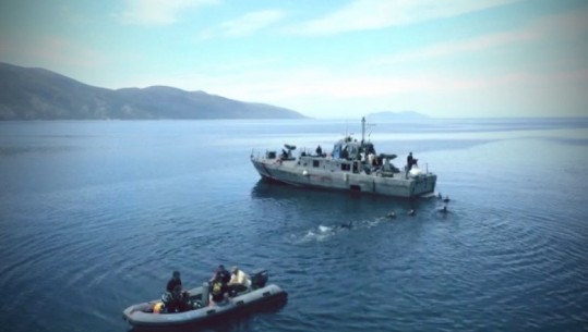 PAMJET SPEKTAKOLARE NGA “DEFENDER 21″/ Polumbarët amerikanë e shqiptarë zhytje në Gjirin e Dukatit
