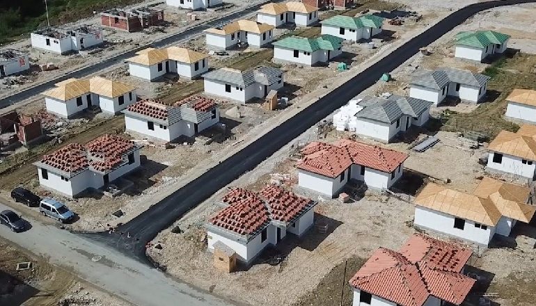 RINDËRTIMI/ Rama publikon VIDEON nga Bubqi: Po rilind si një qendër e bukur rezidenciale