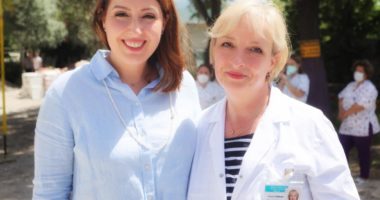 “PO I REALIZOHET NJË ËNDËRR…”/ Ogerta Manastirli publikon FOTON me dr. Irenën