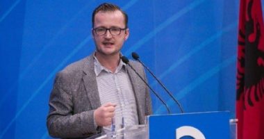 “DHJETË ARSYET E KËTIJ VENDIMI”/ Lisandër Hoxha tërhiqet nga gara për të sfiduar Bashën