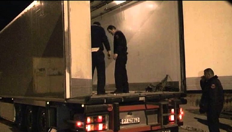 ISHTE NISUR NGA PORTI I DURRËSIT/ Kapet në Kosovë kamioni me 2.2 tonë kokainë. Para 15 ditësh…