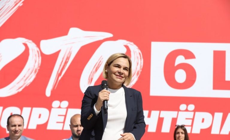 NUK PRANOJNË HUMBJEN/ Kryemadhi: Grupi i juristëve pranë LSI dorëzoi sot ankimimet për 25 prillin…