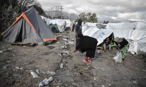 E RËNDË/ Refugjati gjendet i vdekur dhe i rrethuar nga minjtë në kampin grek
