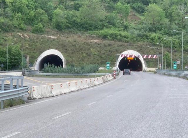 NJOFTIM/ ARRSH: Nga nesër nis larja e mureve të tunelit të Krrabës, si do bëhet qarkullimi i mjeteve